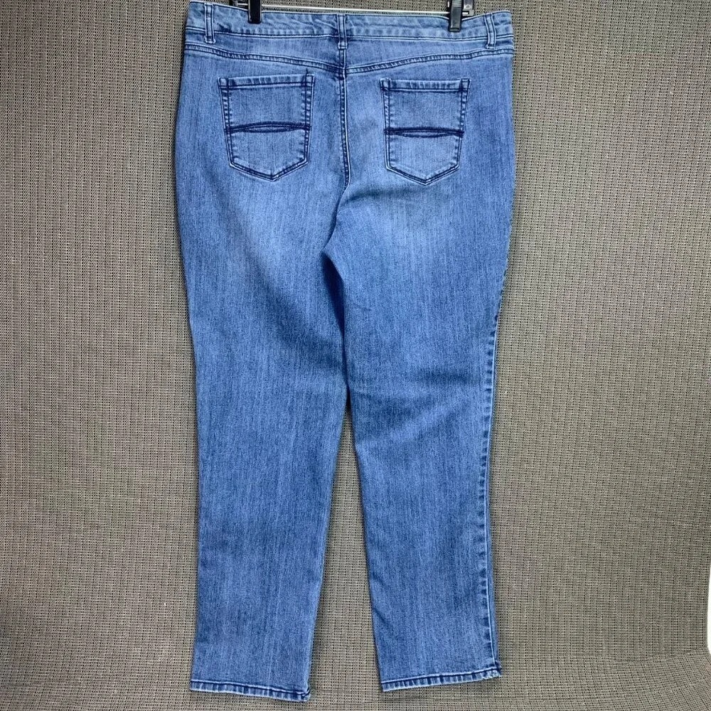 Bandolino Mandie Womens Size 16 Blue Denim High-Rise Straight Leg Jeans - Picture 2 of 10